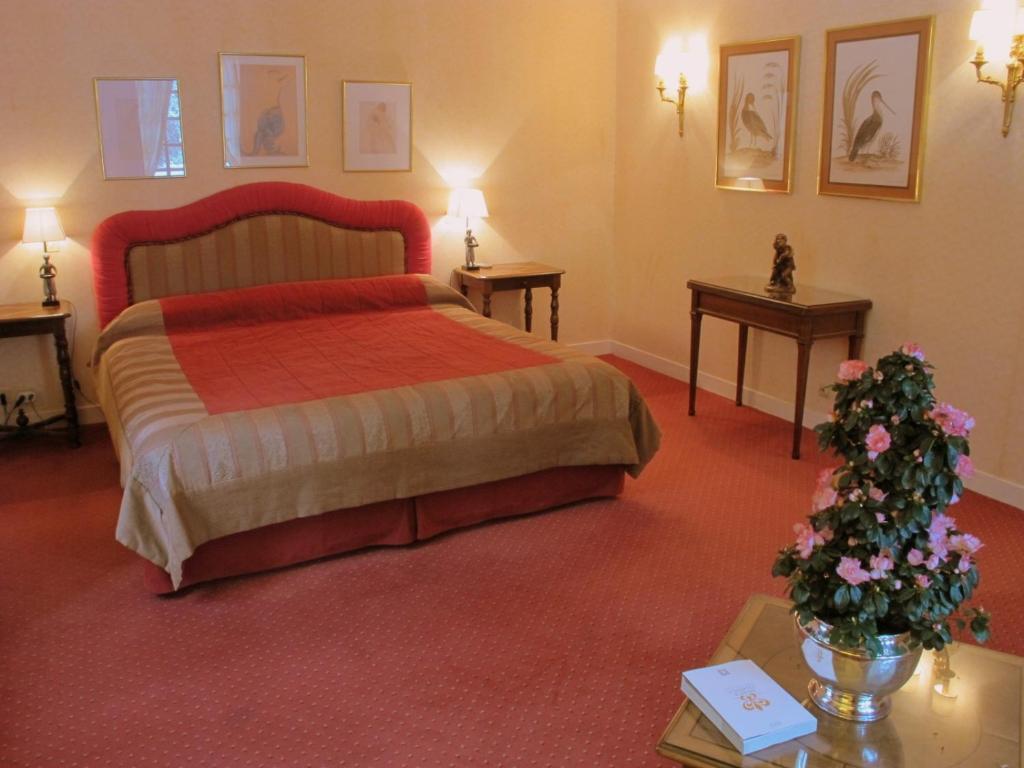 Auberge Des Templiers Boismorand Værelse billede